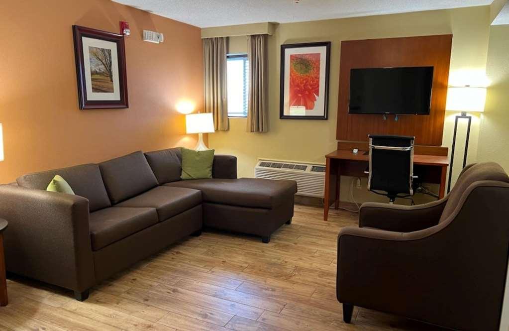 Best Western Plus Georgetown Corporate Center Hotel Kamer foto