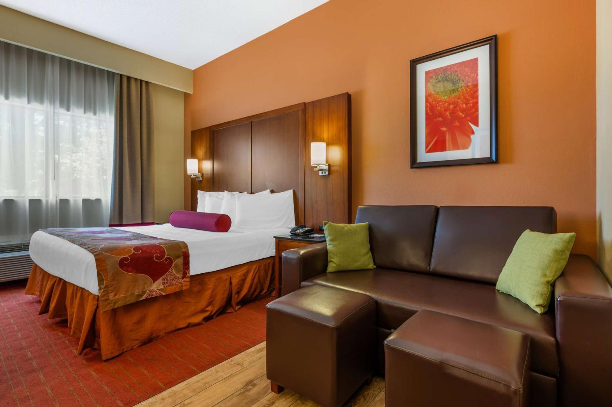Best Western Plus Georgetown Corporate Center Hotel Buitenkant foto