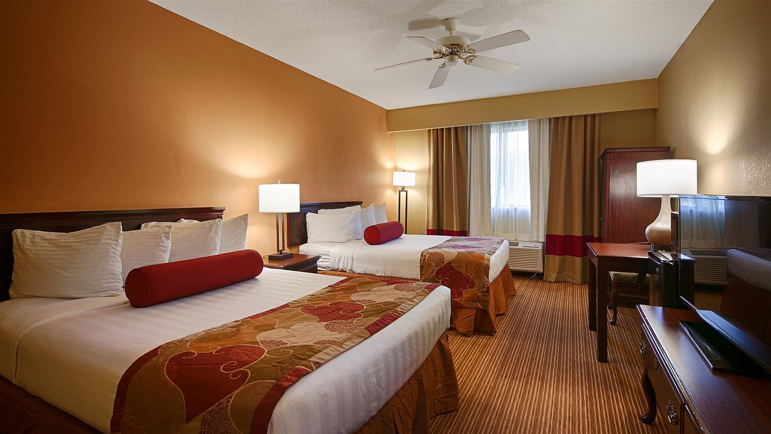 Best Western Plus Georgetown Corporate Center Hotel Buitenkant foto